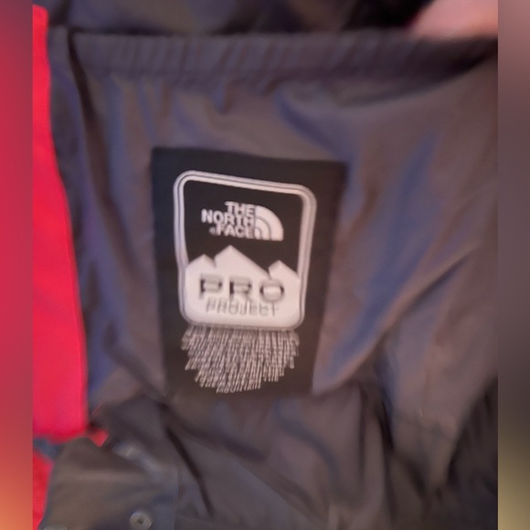 North Face jacket - Picture 5 of 12